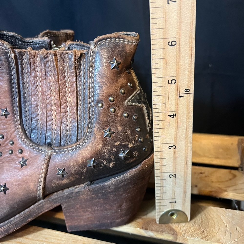 Liberty Black Women's Brown Zip Leather Western Bootie w/Star Detail. Size 7.5 - Picture 5 of 12